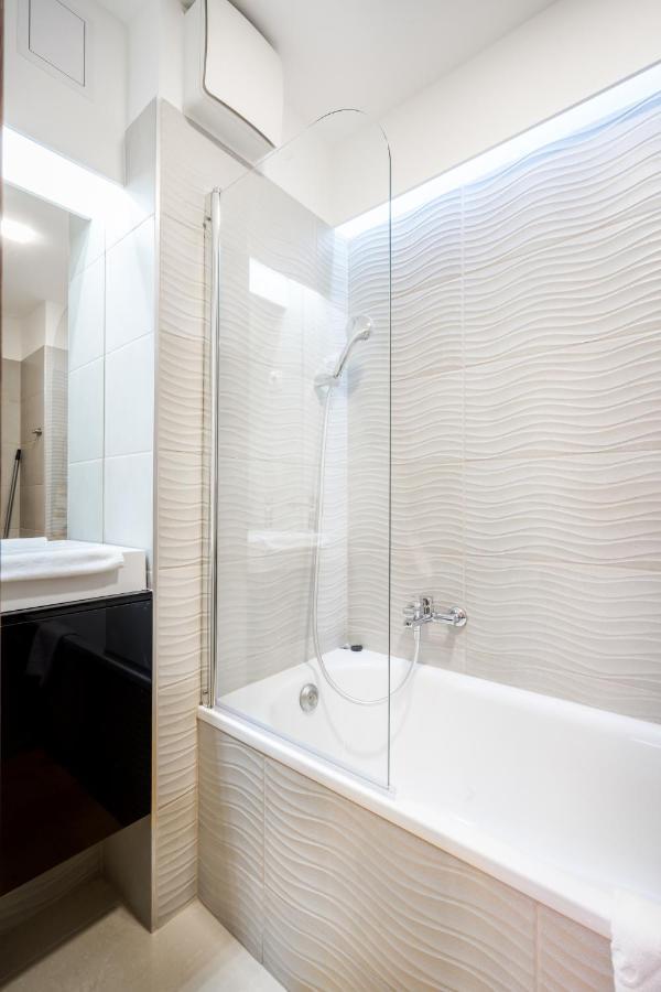 Bpr Garay Suite With Rooftop Terrace & A/C Budapest Extérieur photo